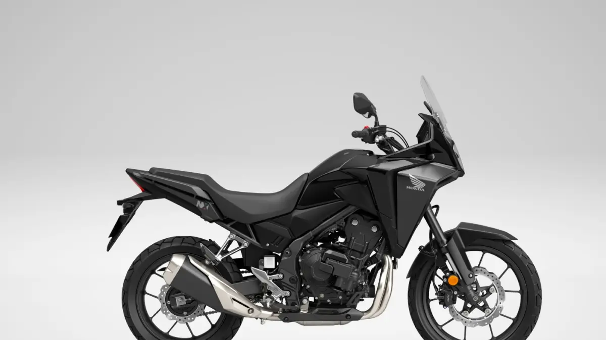 PT Astra Honda Motor (AHM) mulai memasarkan secara perdana New NX500 sebagai big bike adventure touring Honda terbaru di Indonesia.
