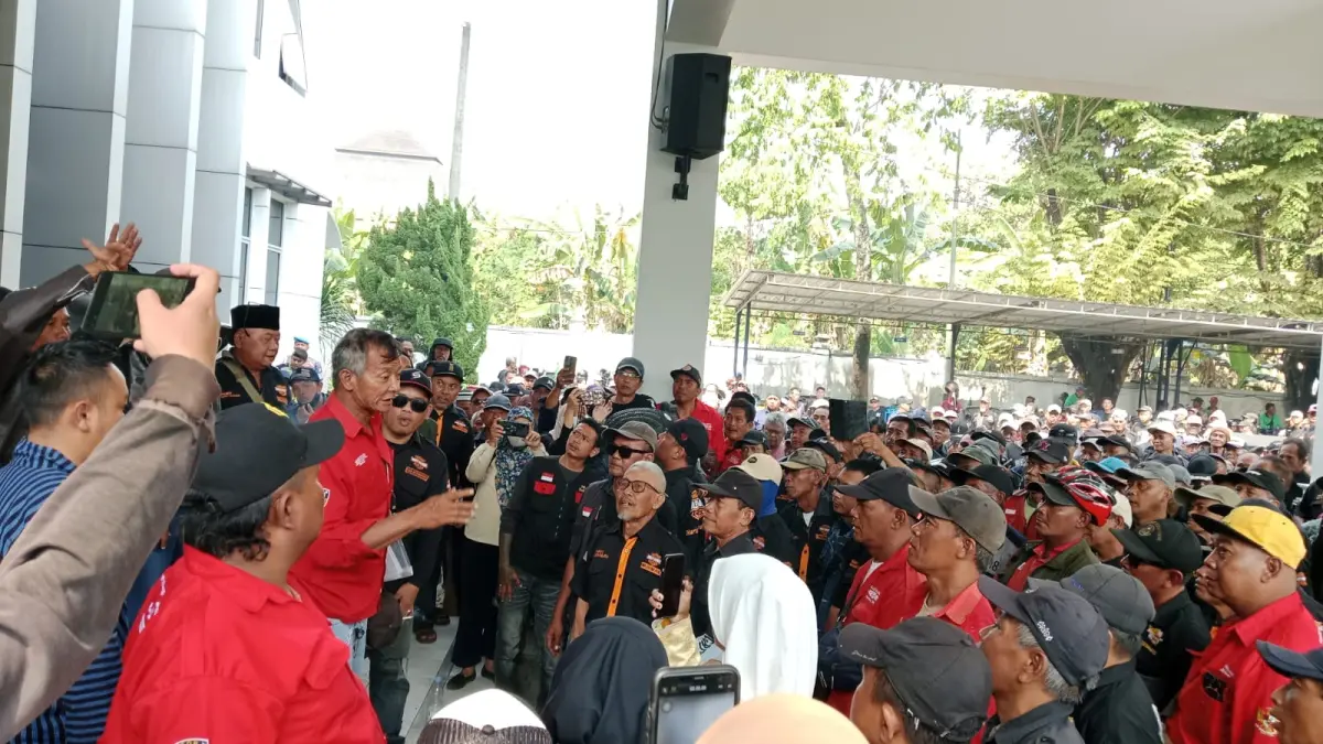 Audiensi sopir bentor di Kantor Dinas Perhubungan DIY, Babarsari, Sleman, Kamis 30 Juli 2026. (Foto: Delima Purnamasari/Radar Jogja)&nbsp;