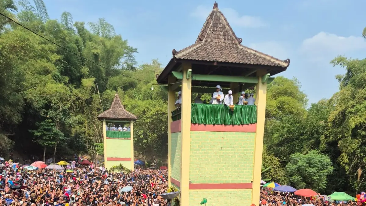 Sebaran Apem Jatinom