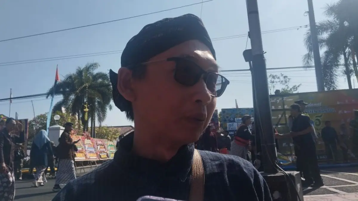 Lurah Pendowoharjo Hilmi Hakimudin. (Cintia Yuliani/Radar Jogja)
