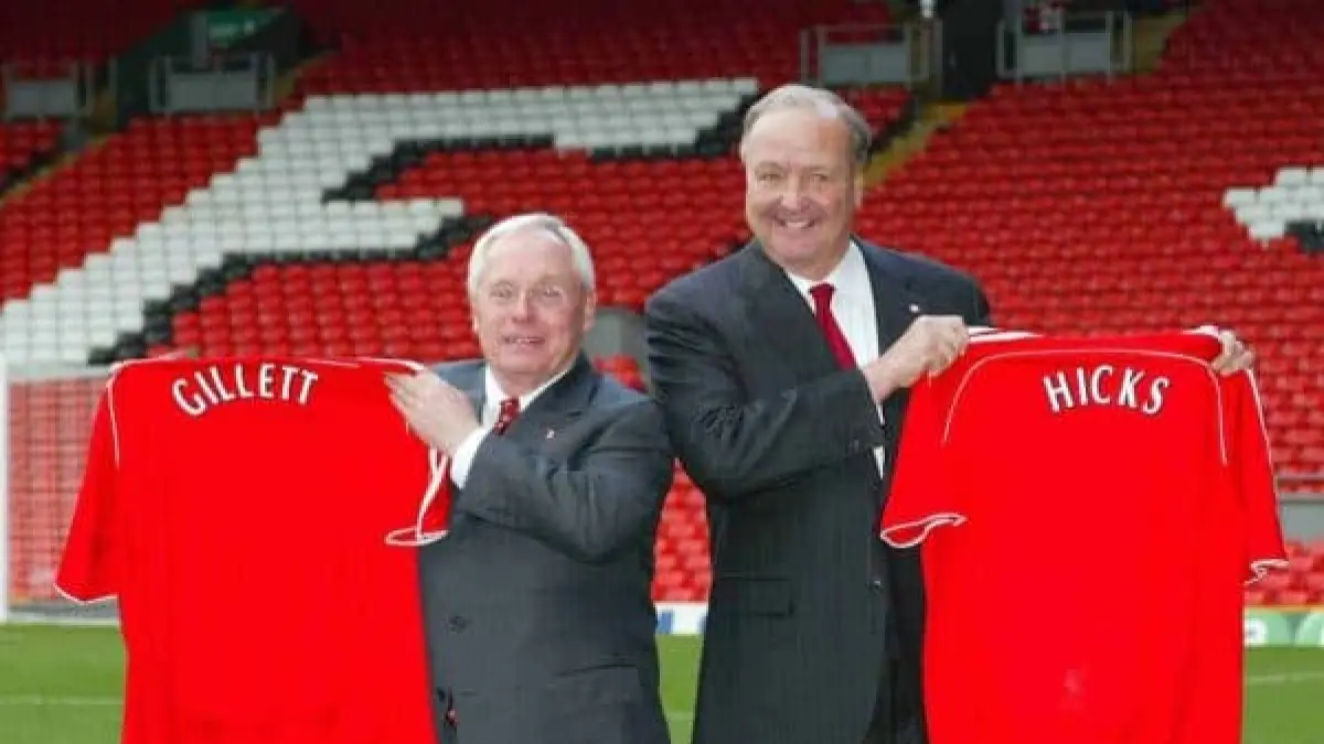 Mantan pemilik Liverpool Tom Hicks and George Gillett, sebelum diakuisisi oleh FSG