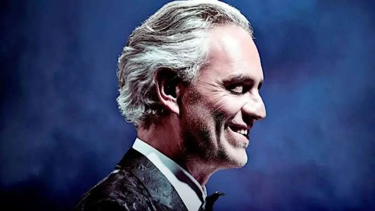  Andrea Bocelli