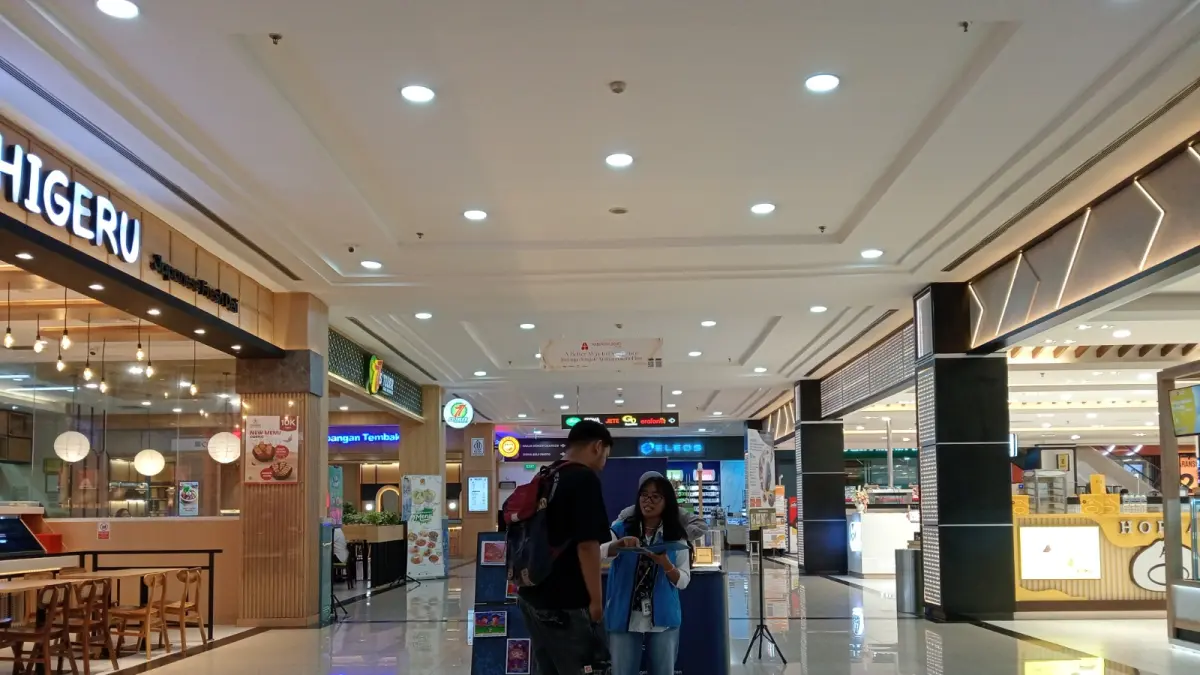 Booth SOS Children