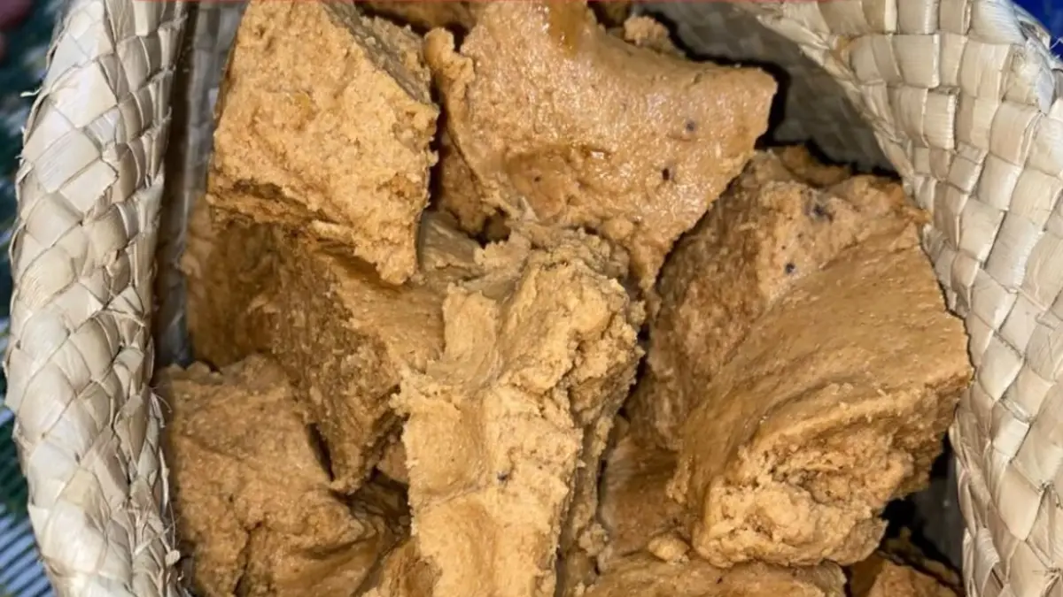 Cimpa matah, sajian manis tradisional Karo yang menjadi bagian dari kekayaan kuliner dan warisan budaya masyarakat Karo. Sumber foto: https://vt.tiktok.com/ZSqxkBDdE/