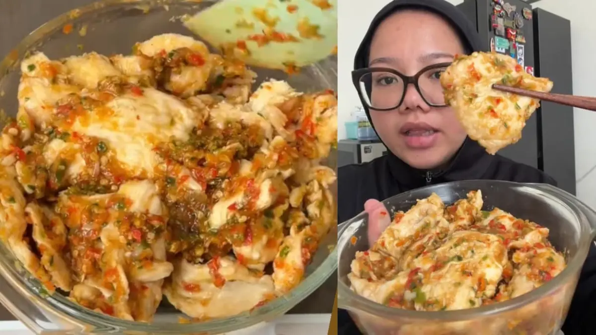 Hidangan ini memadukan kelembutan daging ayam dengan aroma gurih minyak wijen serta kesegaran cabai rawit. (foto: tangkapan layar TikTok)
