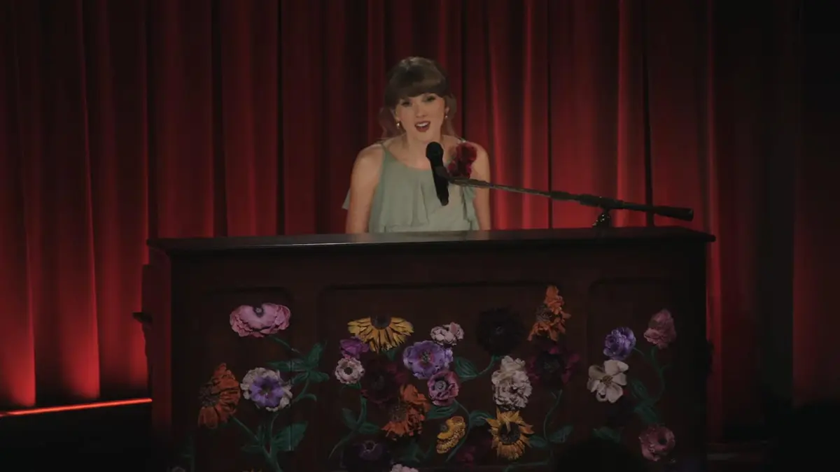 Taylor Swift. (foto: tangakapan layar YouTube)