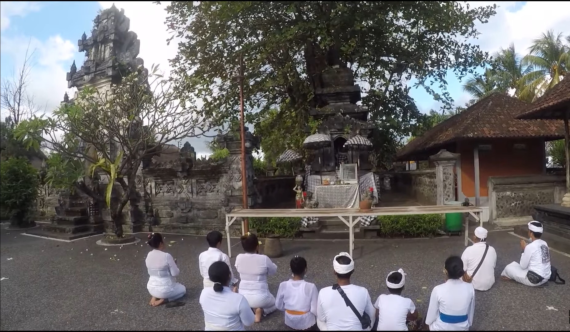 Pura Masceti di Kabupaten Gianyar mengungkap rekam jejak Dang Hyang Dwijendra