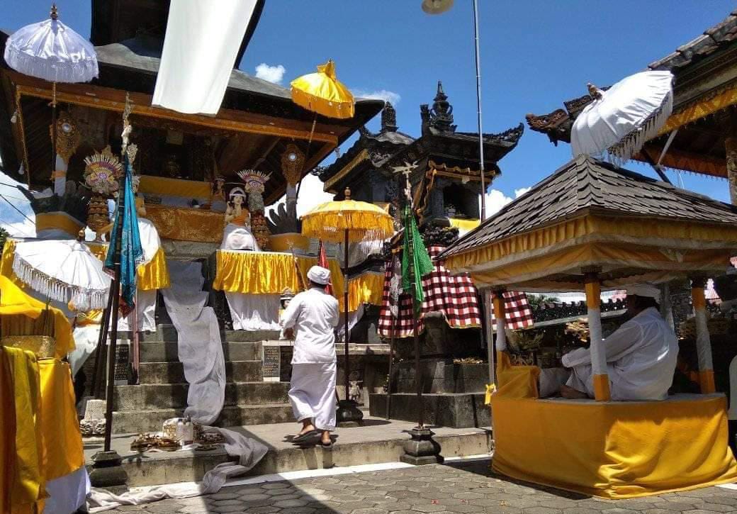 Areal utama mandala Pura Jayaprana di Desa Kalianget, Kecamatan Seririt yang memiliki keyakinan tentang kisah Jayaprana-Layonsari