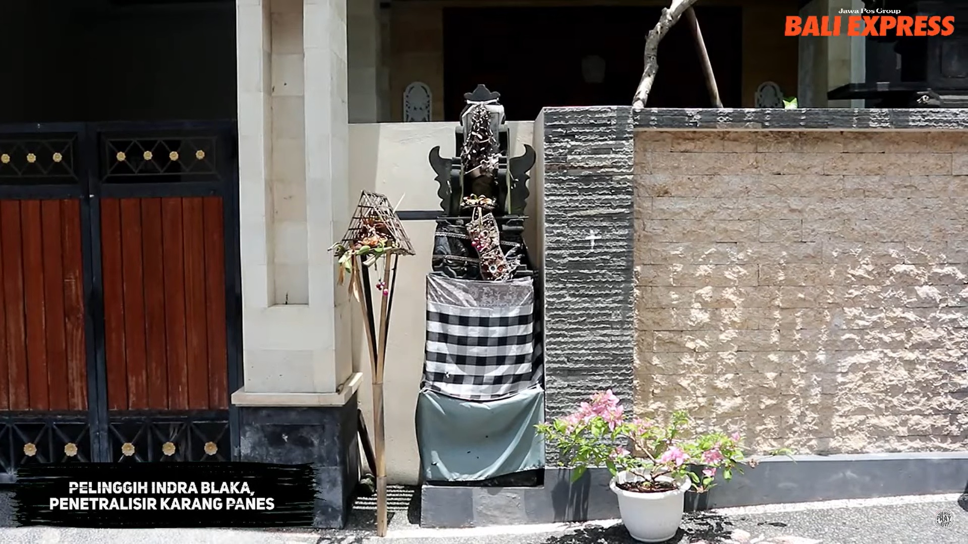 Pelinggih Indra Belaka sebagai penetralisir energi negatif jika karang tusuk sate