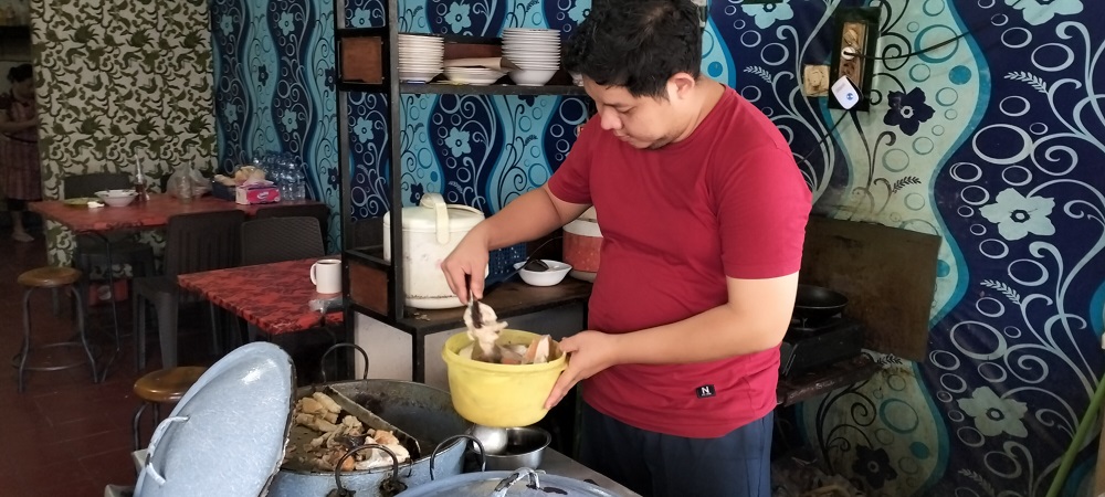 Warung Sepek menjadi salah satu kuliner legend di Tabanan Bali.