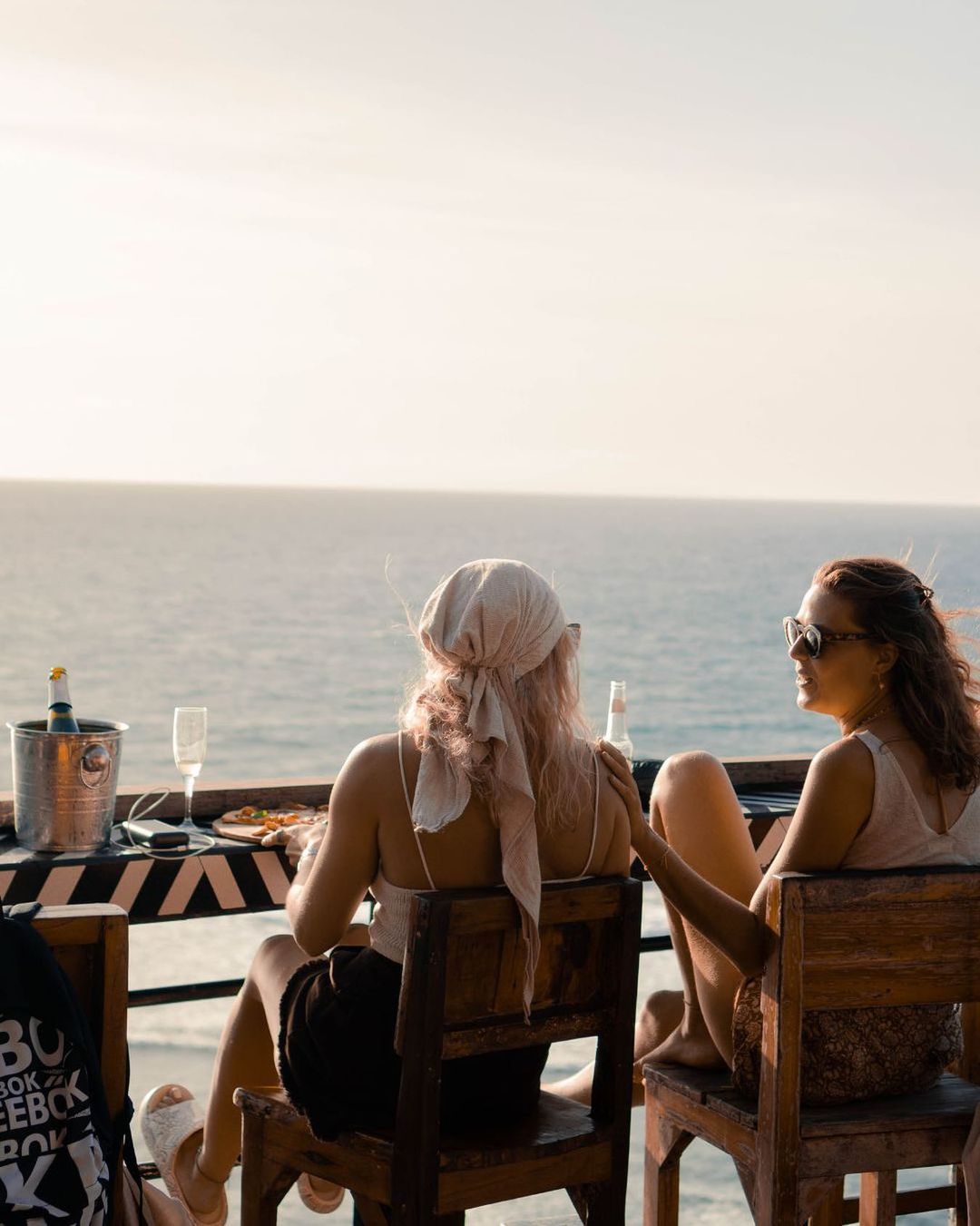 Single Fin Beach Club di Pantai Suluban, Bali