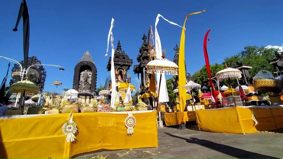 Areal utama mandala Pura Ponjok Batu, Desa Pacung, Kecamatan Tejakula, Buleleng