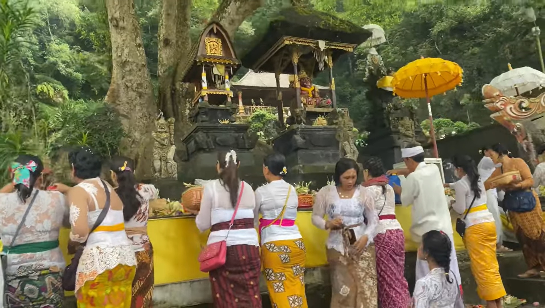 Pura Tap Sai, di Dusun Puragai, Desa Pempatan, Kecamatan Rendang, Kabupaten Karangasem.