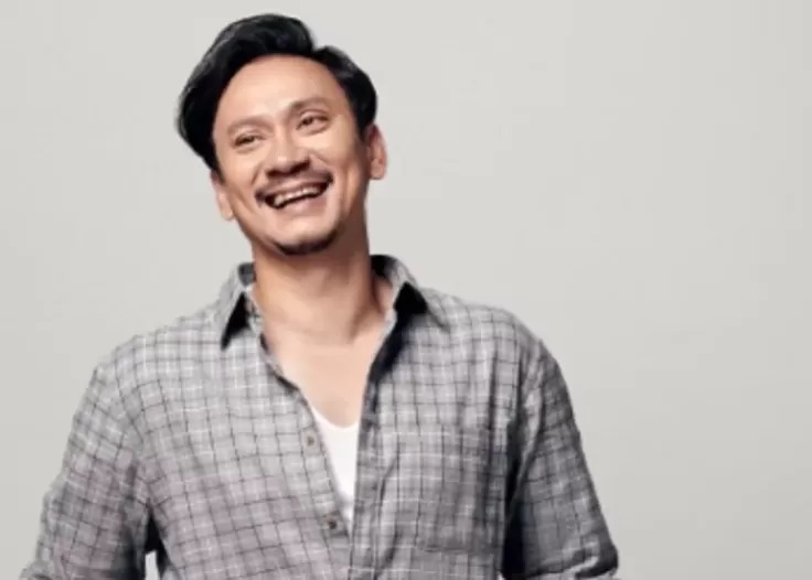 Nama presenter kondang Vincent Rompies mendadak jadi perbincangan di media sosial X. Hal itu setelah putranya diduga ikut sebuah geng yang melakukan bullying di sekolah Binus Serpong. (Instagram vince