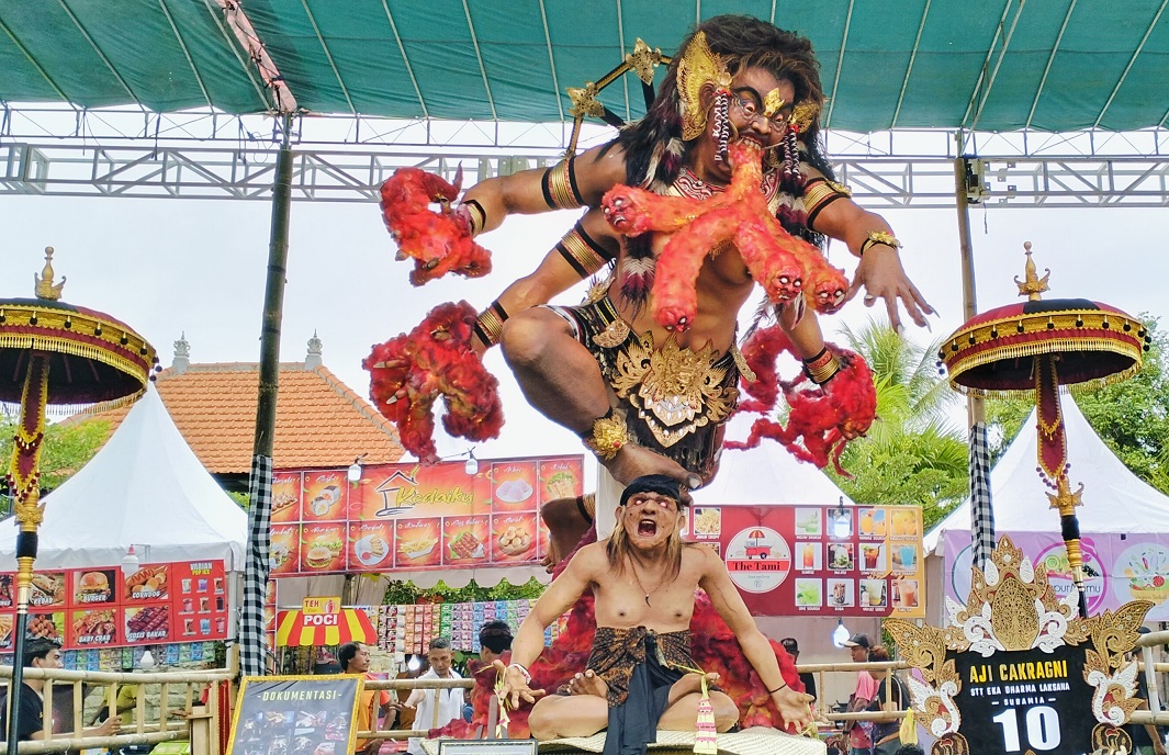 Ogoh-ogoh Aji Cakragni jadi juara Festival Ogoh-ogoh Singasana 2024