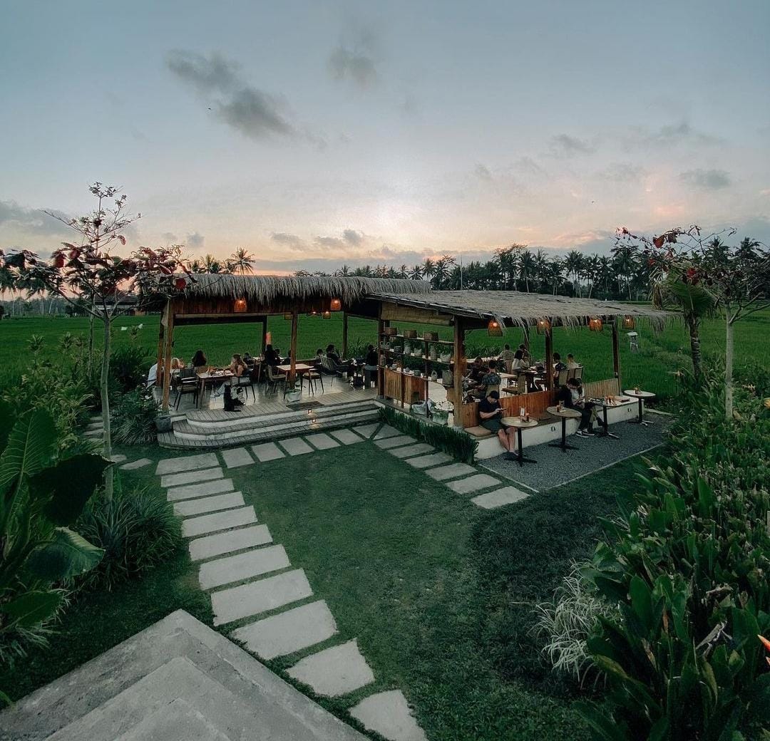 Huma Cafe di Jalan Cinta, Tegallalang, Gianyar menawarkan suasana menakjubkan.