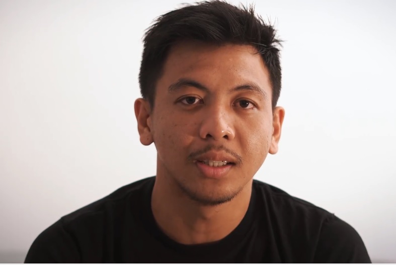 Gelandang PSS Sleman, Wahyudi Hamisi minta maaf atas insiden tendang kepala Bruno Moreira. Dia mengaku tidak sengaja