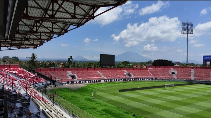 Stadion Kapten I Wayan Dipta, Gianyar, Bali kemungkinan akan sepi saat Bali United menjamu Persija Jakarta pada 30 Maret 2024 mendatang.
