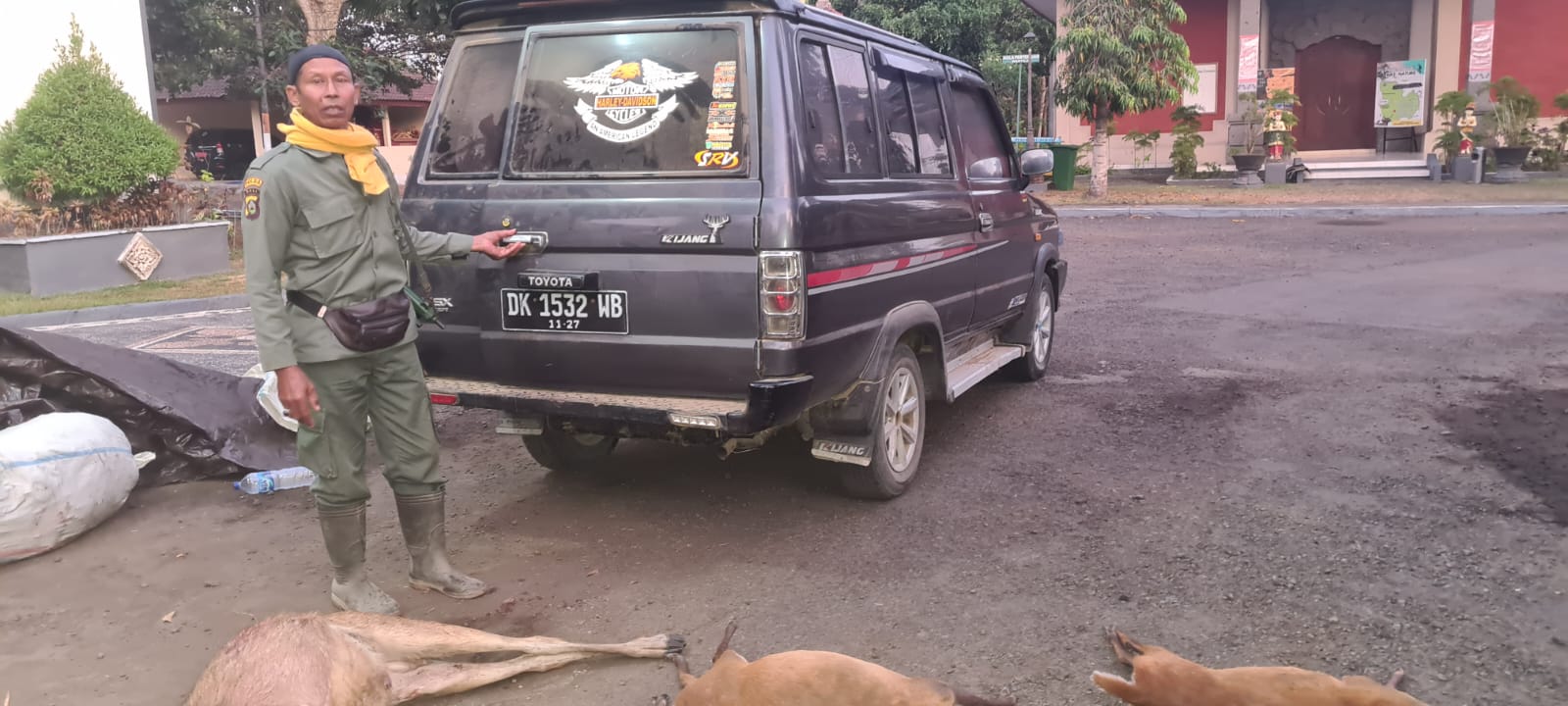 Perburuan liar yang terjadi di kawasan Taman Nasional Bali Barat