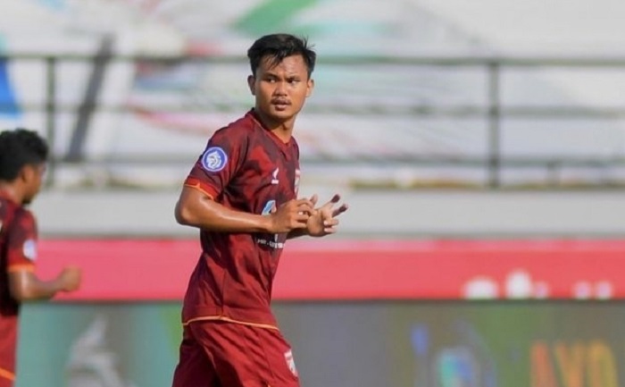 Komang Teguh menjadi salah satu pemain muda Borneo FC. Dia tidak dilirik Bali United.