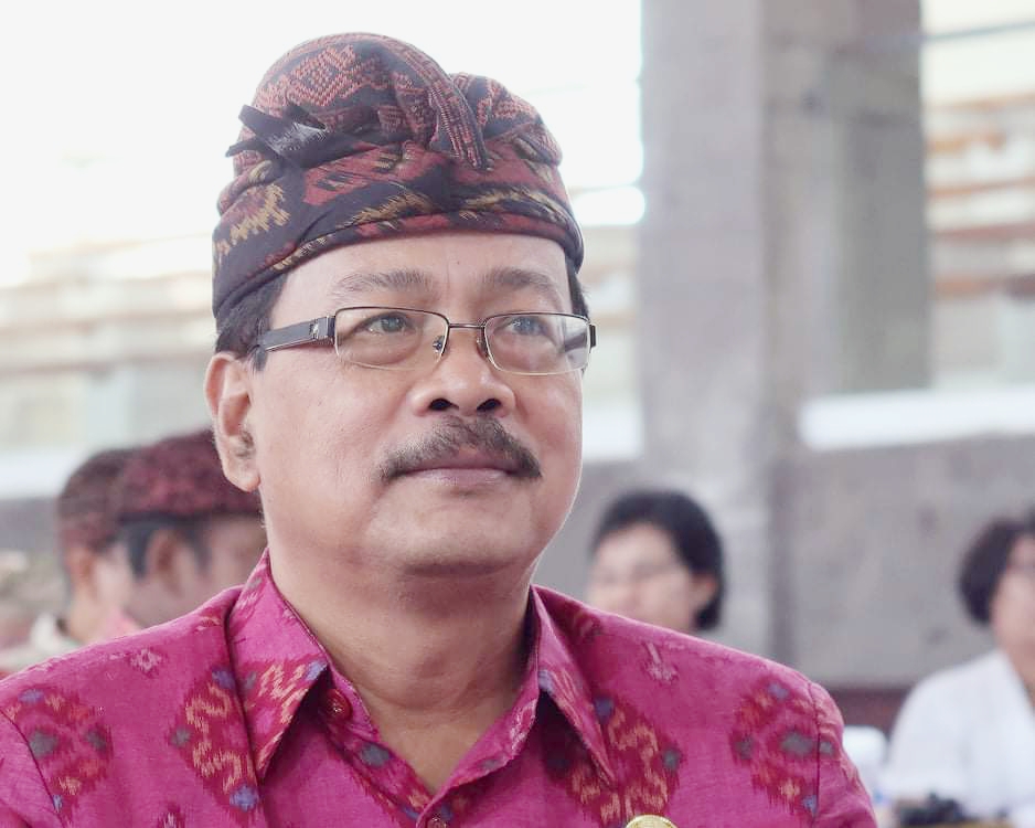 Dr. I Ketut Suweca, M.Si
