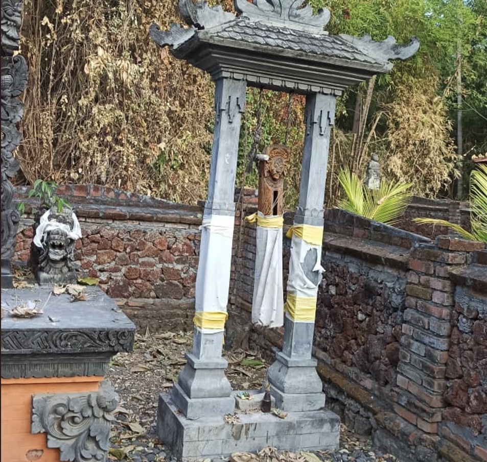 Kulkul Alit di sebelah utara Pura Negara Gambur Anglayang yang tak bisa sembarangan dibunyikan