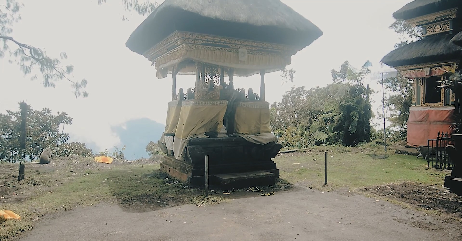 Pelinggih di Pura Pucak Mangu, Desa Pelaga, Kecamatan Petang, Badung
