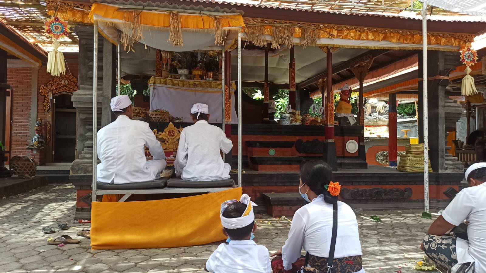Areal utama mandala Pura Siwa Manik Dalang di Desa Pemaron, Kecamatan Buleleng
