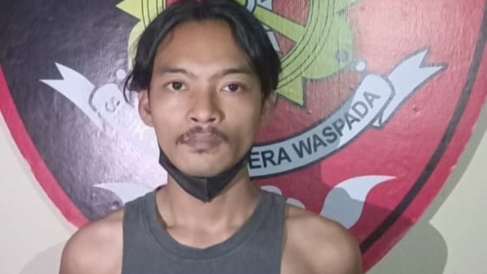 Tersangka pencurian sepeda motor Ridho Hidayatullah.