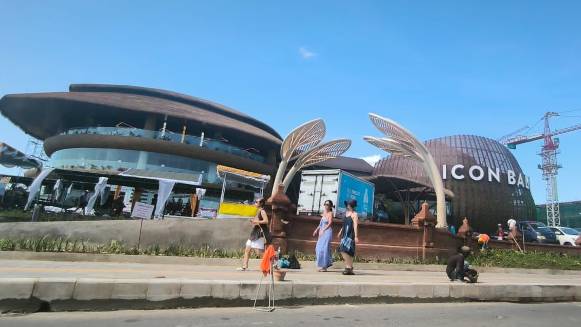 Mall Icon Bali dibuka arus lalu lintas Jalan danau tamblingan diubah satu arah.