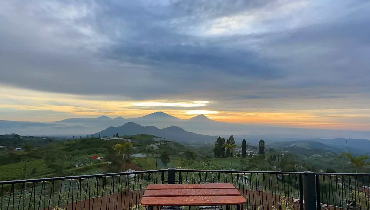 Chubu Glamping yang terletak di Silancur, Kaliangkrik, Magelang