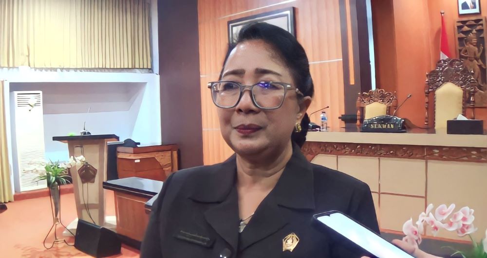 Ketua DPRD Jembrana, Ni Made Sri Sutharmi.