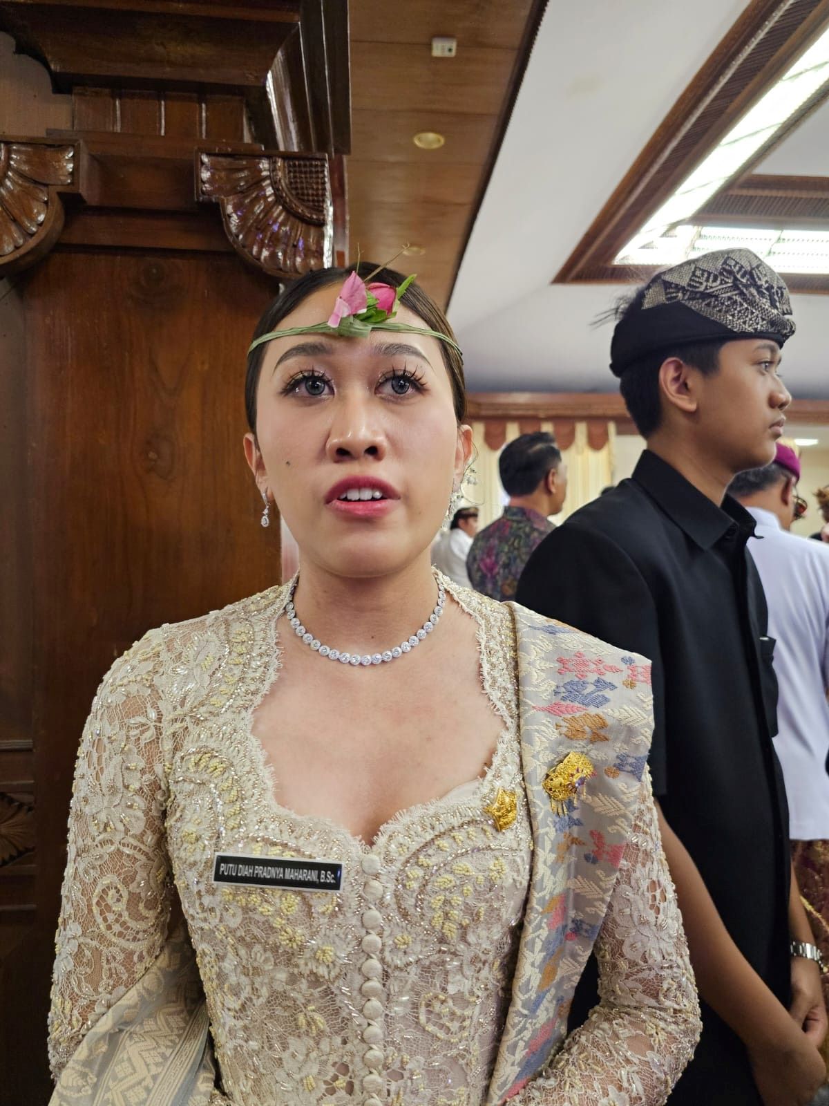 Putu Diah Pradnya Maharani anggota DPRD Bali termuda, baru berusia 22 tahun.