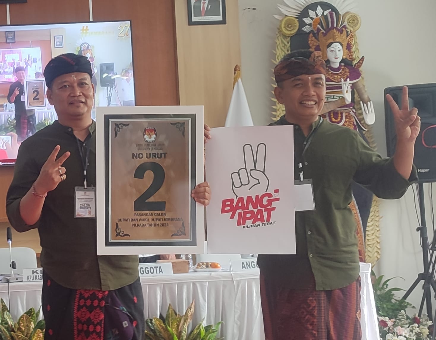 Pasangan calon (paslon) Bupati dan Wakil Bupati Jembrana nomor urut 2, I Made Kembang Hartawan-I Gede Ngurah Patriana Krisna (Bang Ipat).