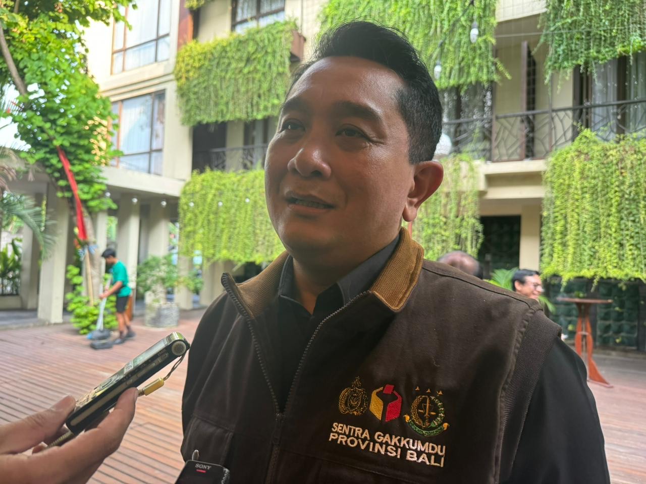 ANTISIPASI BAWASLU:&nbsp;Ketua Bawaslu Bali, I Putu Agus Tirta Suguna