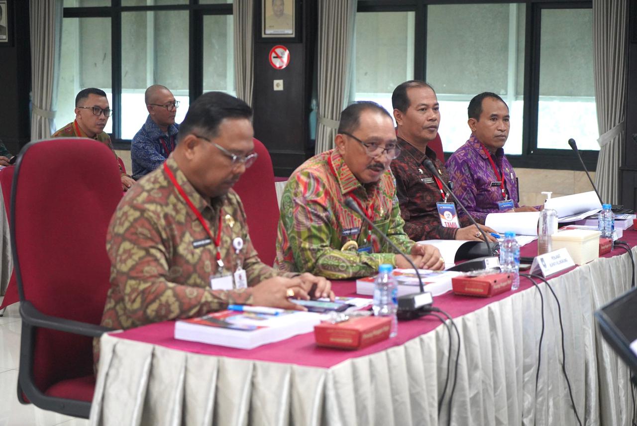 EVALUASI : Pj Bupati Klungkung I Nyoman Jendrika Hadiri Evaluasi Triwulan IV di Kemendagri
