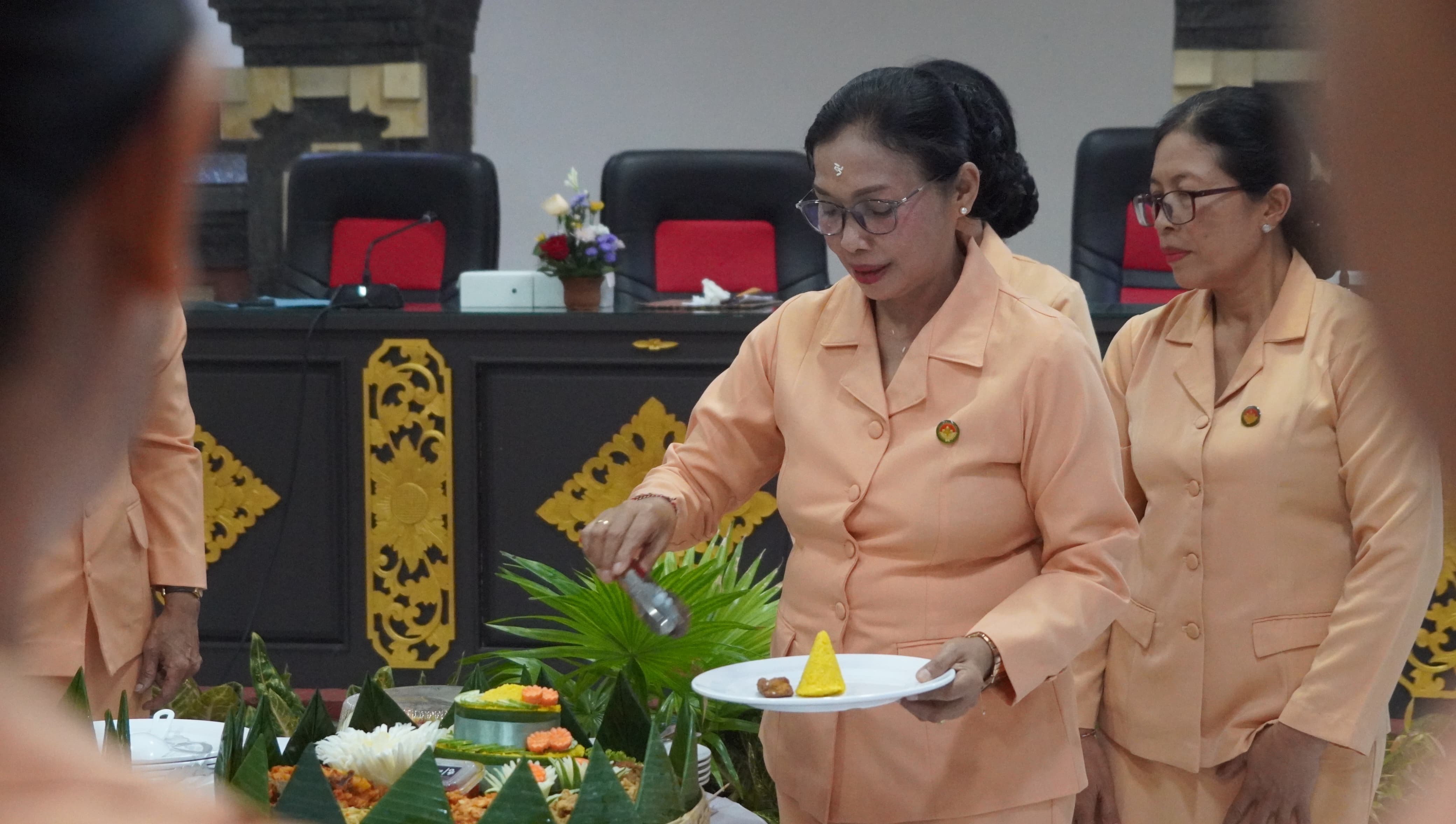 SEDERHANA : Perayaan HUT ke-25 DPW Jembrana yang digelar sederhana, Selasa (10/12/2024).