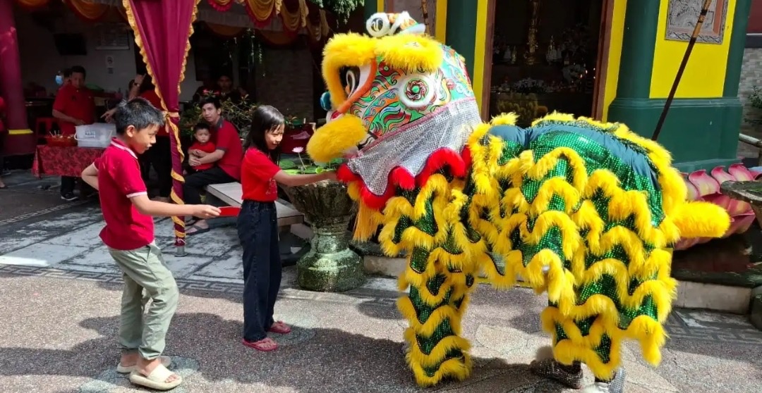 Perayaan Imlek Di Kongco Bio Vihara Darma Cattra Tabanan