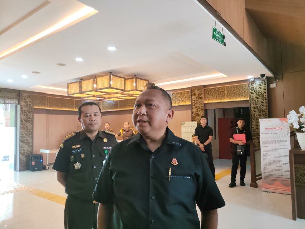 Kepala Kejaksaan Tinggi Bali I Ketut Sumedana membeber perkembangan penyidikan kasus korupsi rumah subsidi di Buleleng.