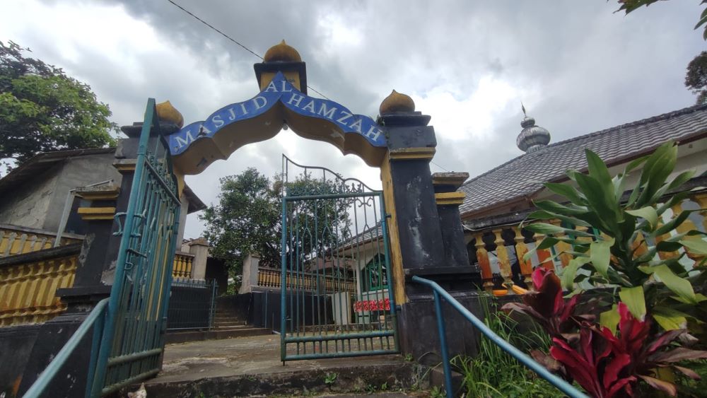 Masjid Al-Hamzah di Banjar Soka Kanginan, Desa Senganan, Kecamatan Penebel, Tabanan menjadi saksi perjalanan kerukunan dan toleransi Umat Islam dan Hindu,