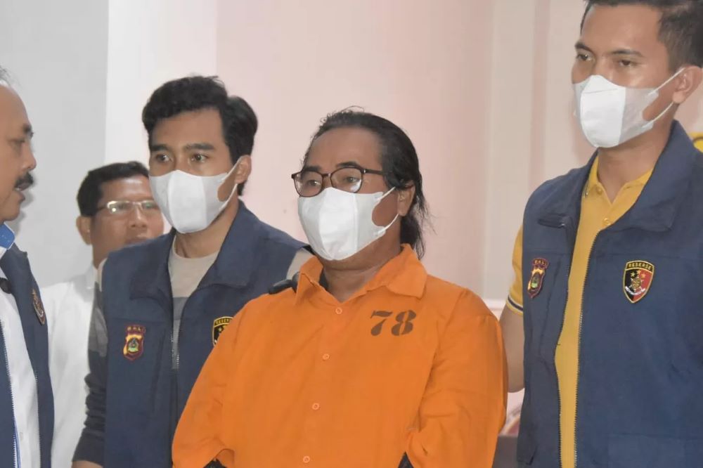 Ketut Luki, mantan Perbekel Bongkasa Badung dituntut 4 tahun penjara kasus korupsi permintaan fee pada kontraktor.