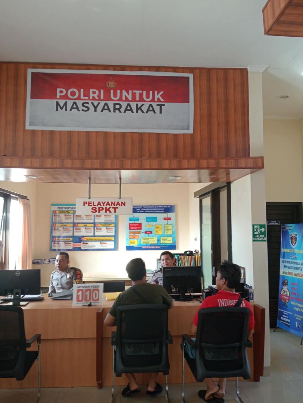 Polisi memeriksa saksi-saksi terkait laporan pencurian NMax dan tabung gas di rumah kos Klungkung.