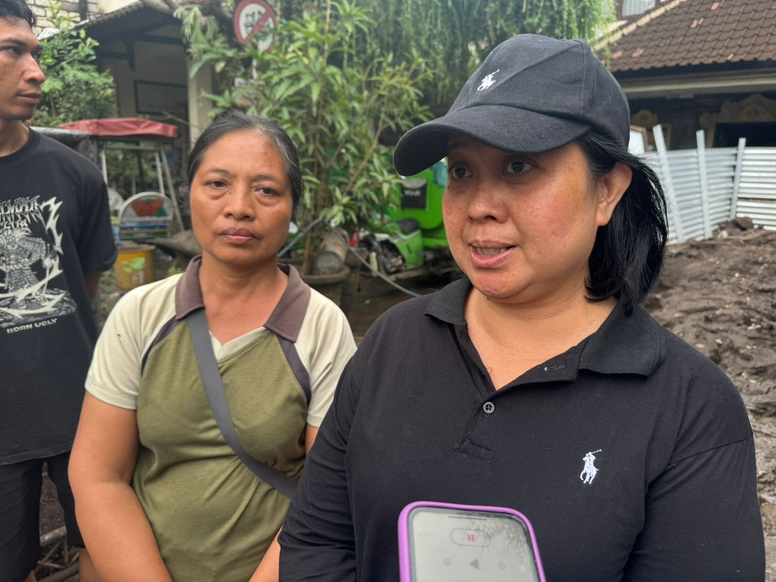 Kepala Dinsos P3A Provinsi Bali, dr. Anak Agung Sagung Mas Dwipayani melakukan pemantauan ke Kelurahan Dauh Puri, Rabu (10/9).