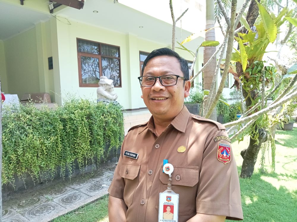 Kepala Dinas Kesehatan Karangasem, I Gusti Putu Pertama.