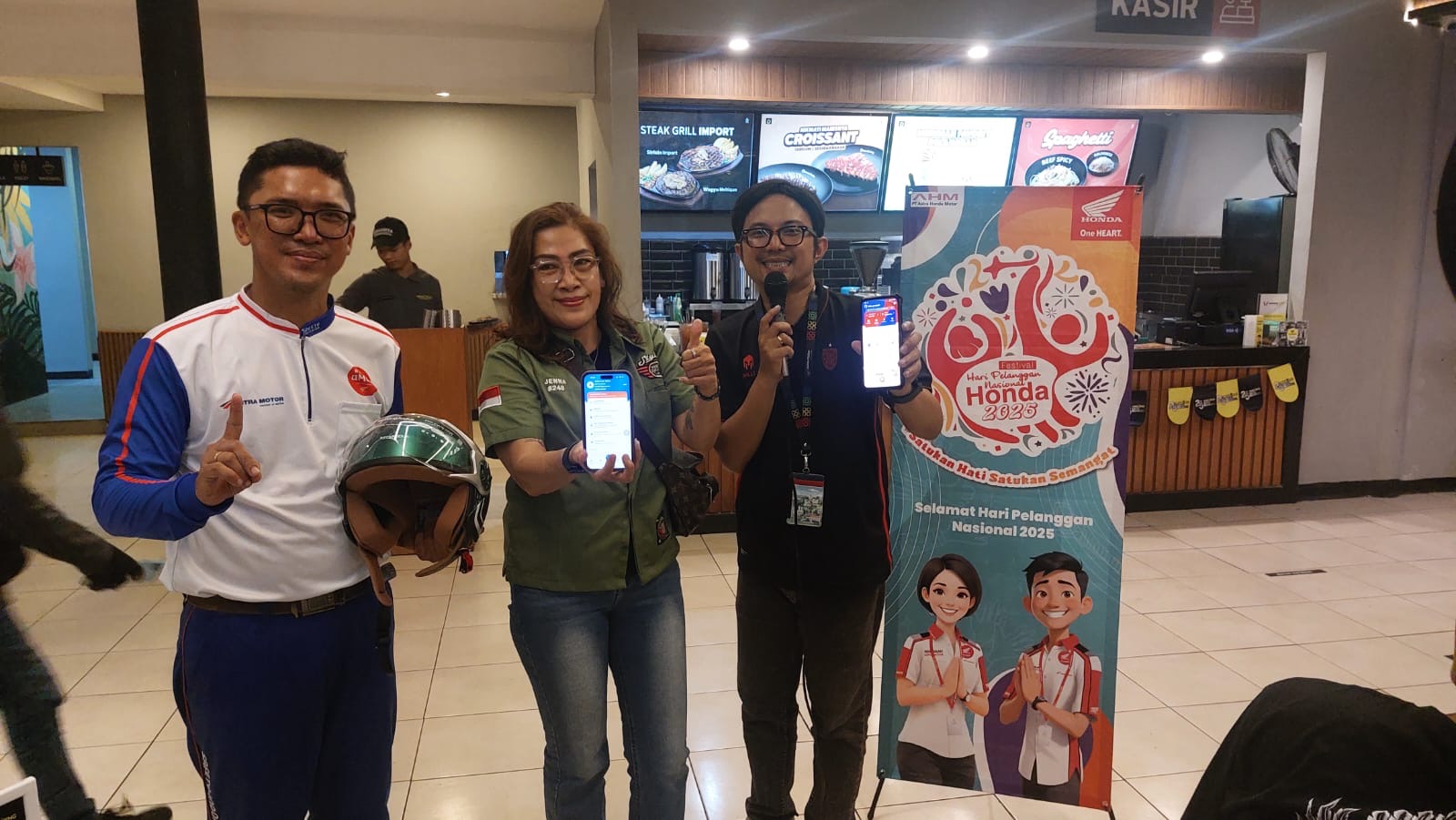 Aktivitas Customer Bonding Harpelnas 2025 Astra Motor Bali.