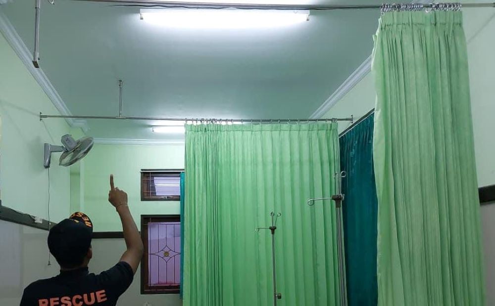 Gempa Banyuwangi mengakibatkan kerusakan di Puskesmas dan rumah warga Negara, Jembrana.