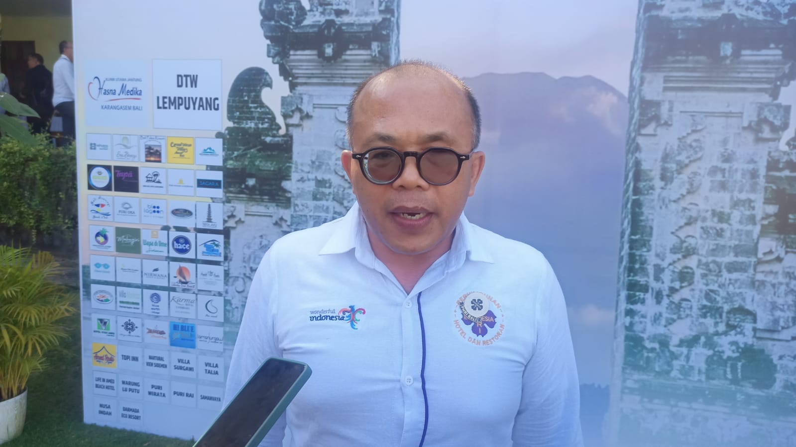 Ketua Perhimpunan Hotel dan Restoran Indonesia (PHRI) Karangasem I Wayan Kariasa