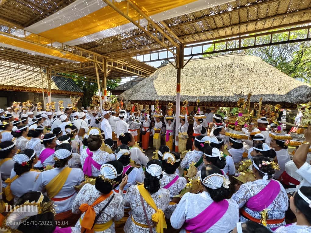 Karya pedudusann agung lan ngenteg linggih di Puri Agung Jro Kuta.