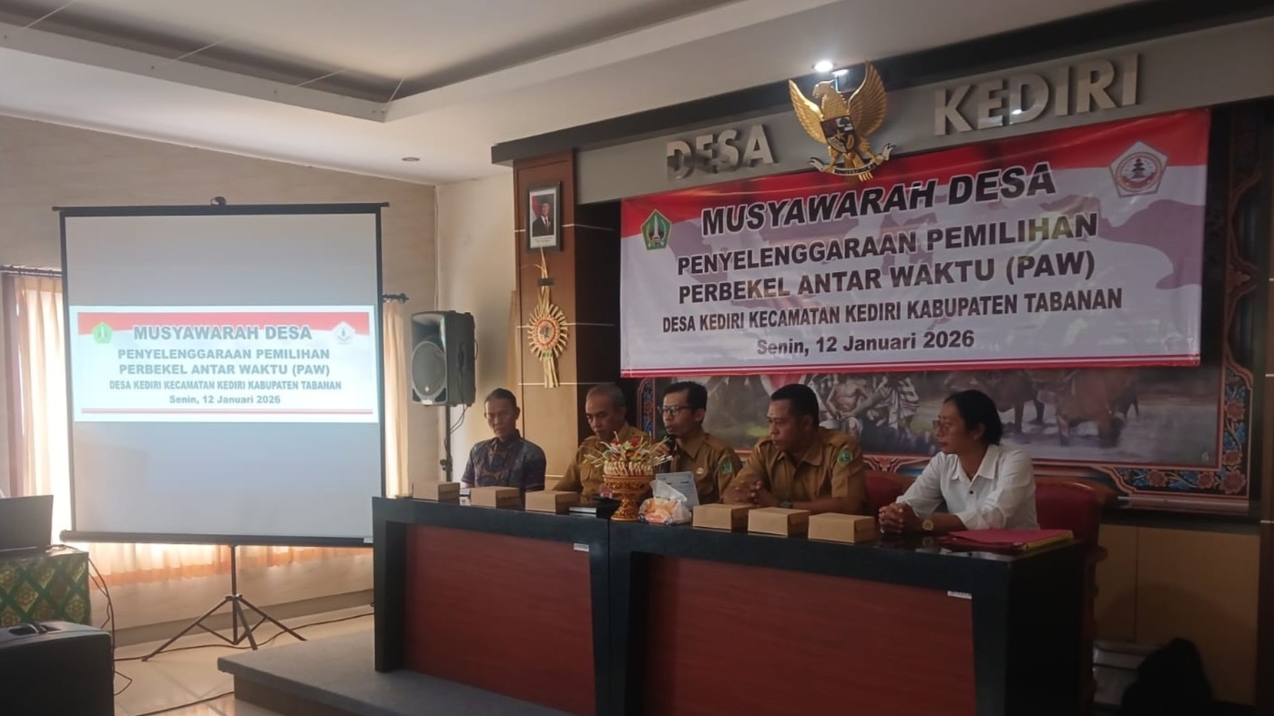 Musyawarah Desa/Kecamatan Kediri pada Senin (12/1) untuk memproses pergantian antar waktu atau PAW jabatan perbekel.
