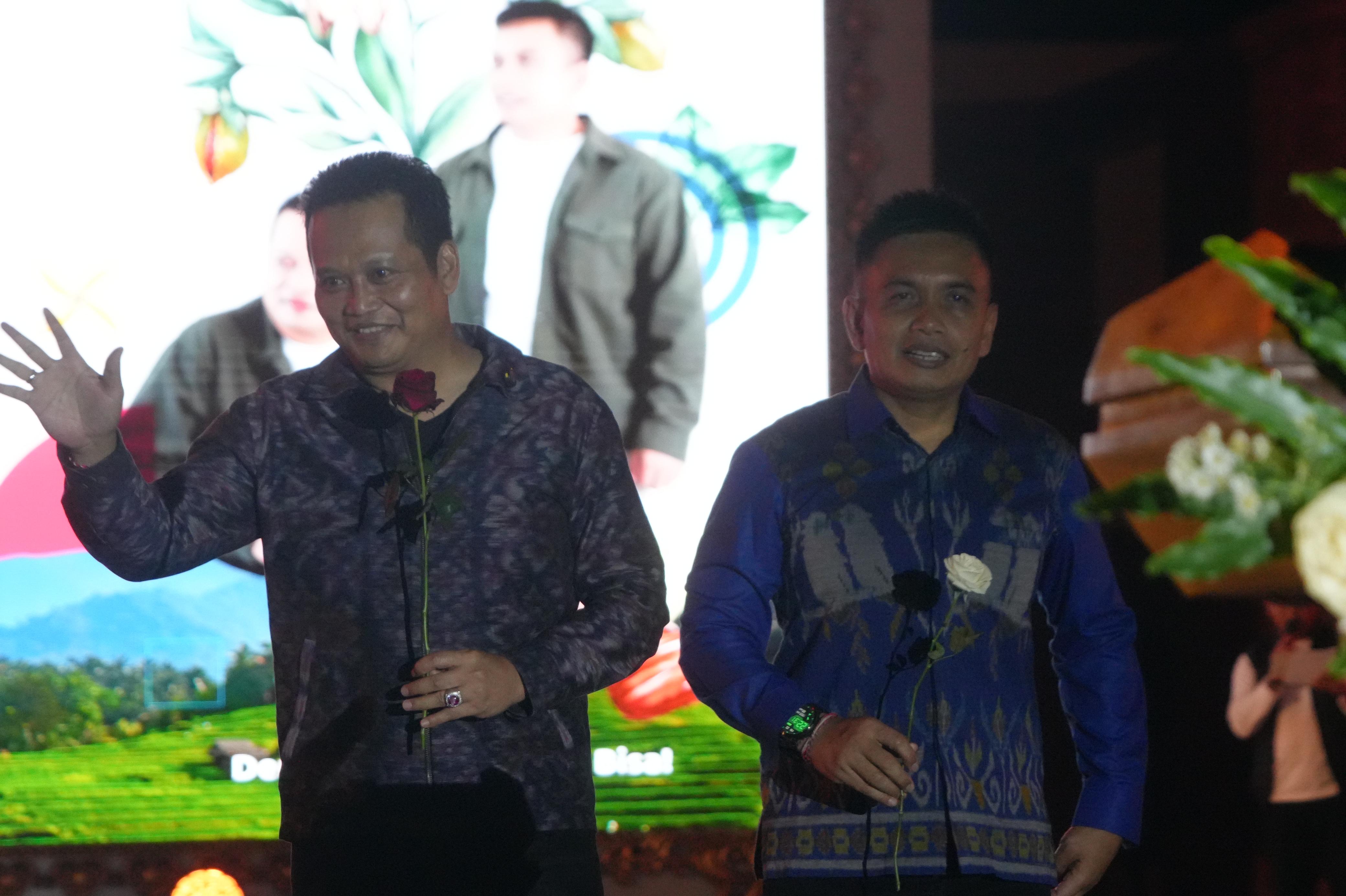 Malam Refleksi 1 tahun kepemimpinan Kembang-Ipat di Bumi Mekepung, Jumat (20/2/2026).